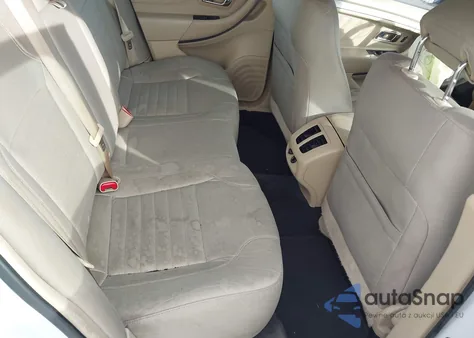 2016 Ford Taurus Se z USA, uszkodzony, nr VIN 1FAHP2D81GG102862